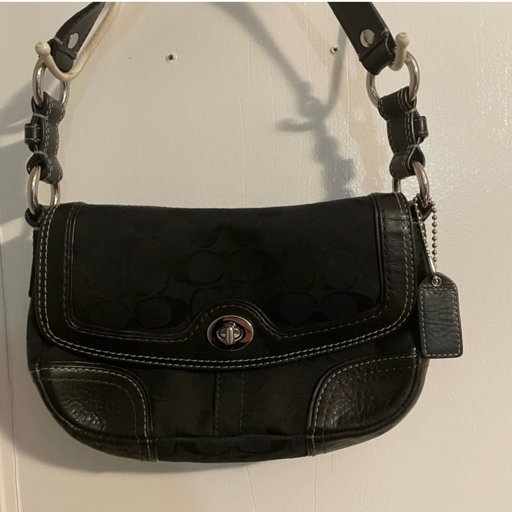 Vintage Coach Cute Y2K style